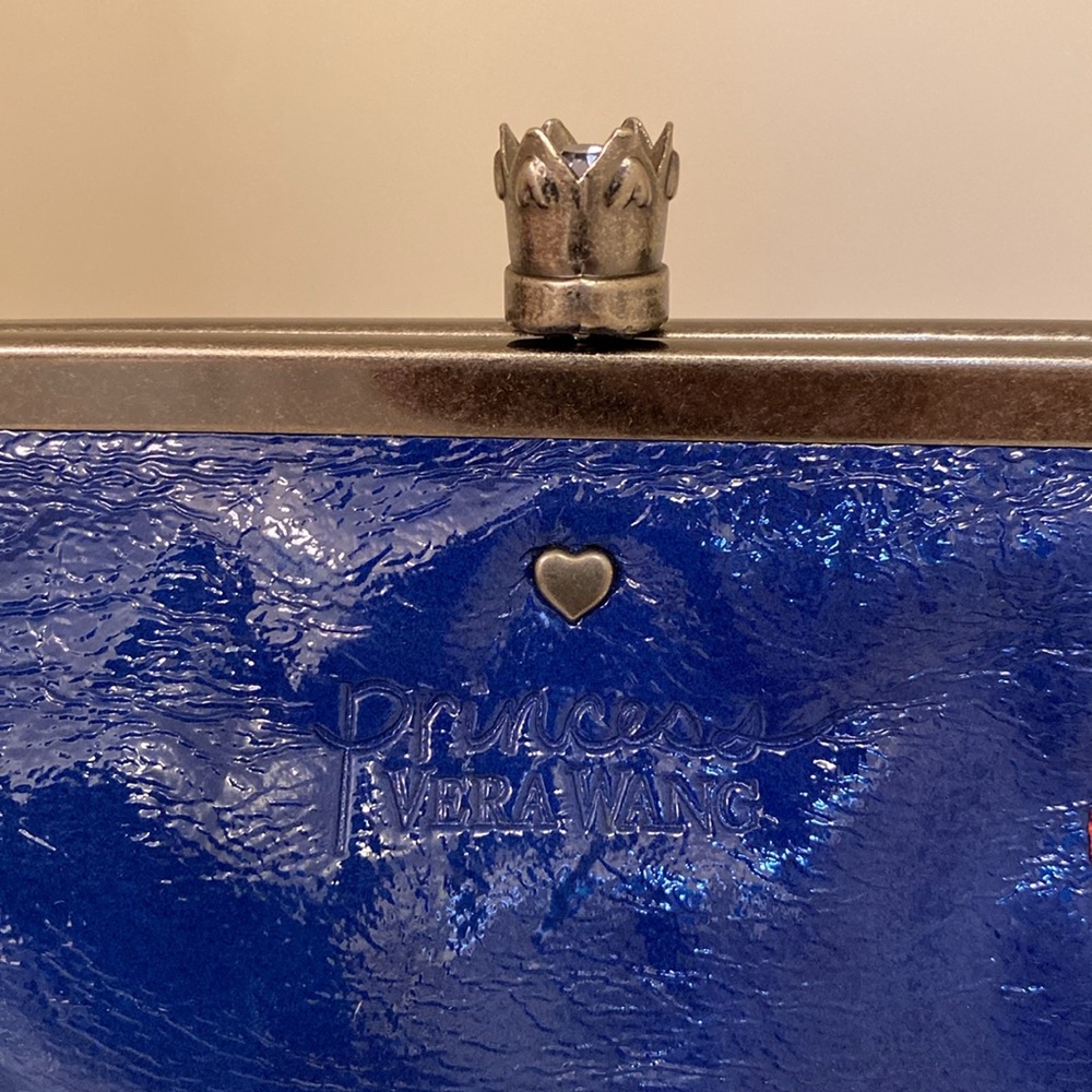 Princess by Vera Wang wristlet - Picture 4 of 6